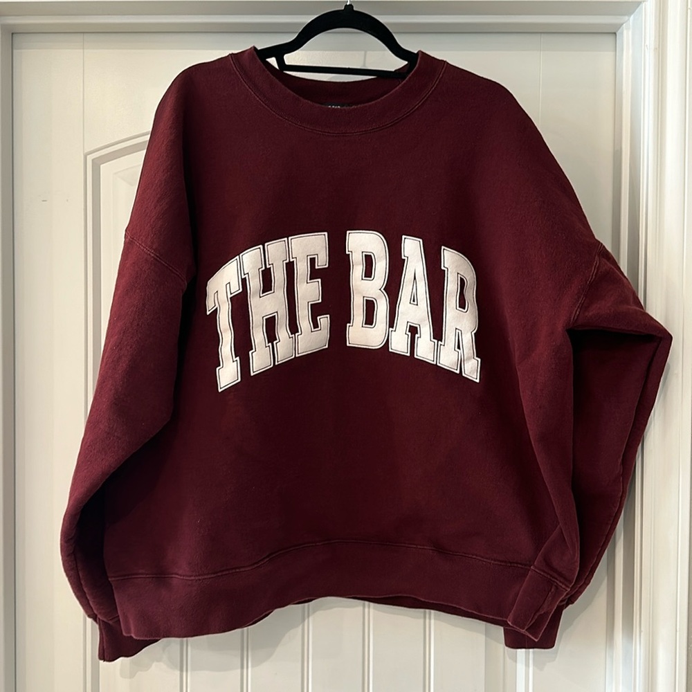 THE BAR VARSITY SWEATSHIRT - Maroon